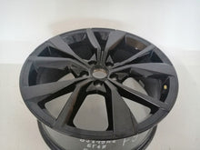 Laden Sie das Bild in den Galerie-Viewer, 1x Alufelge 19 Zoll 8.0" 5x112 47ET 2GA601025 VW T-Roc Rim Wheel FEL8464247486ra