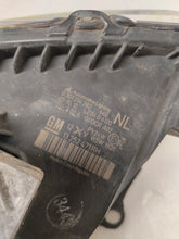 Laden Sie das Bild in den Galerie-Viewer, Frontscheinwerfer Opel Zafira 13252471 Xenon Rechts Scheinwerfer Headlight