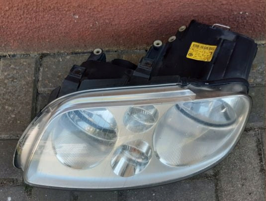 Frontscheinwerfer VW Touran 1T0941005D Links Scheinwerfer Headlight