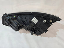 Laden Sie das Bild in den Galerie-Viewer, Frontscheinwerfer BMW 2 8738642-04 Rechts Scheinwerfer Headlight SCH3874115636we