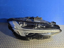 Laden Sie das Bild in den Galerie-Viewer, Frontscheinwerfer Volvo V90 32228683 LED Rechts Scheinwerfer Headlight SCH9529383231sa
