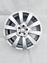 Load image into Gallery viewer, 1x Alufelge 19 Zoll 8.5" 5x112 52ET Glanz Silber A2044012102 Mercedes-Benz W204 FEL4444208661nb