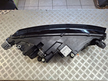 Laden Sie das Bild in den Galerie-Viewer, Frontscheinwerfer Skoda Octavia IV 5E4941015A FALSE Scheinwerfer Headlight SCH1791767043im