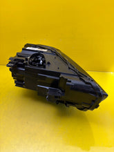 Laden Sie das Bild in den Galerie-Viewer, Frontscheinwerfer BMW X1 F48 5A01171 Links Scheinwerfer Headlight SCH5594861537vs