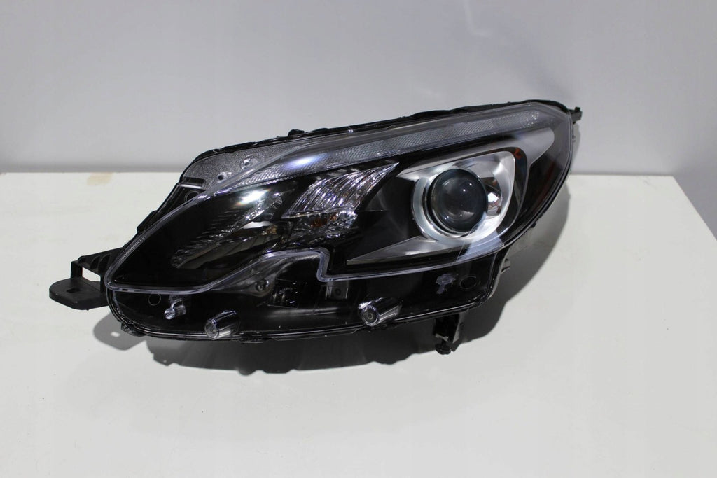Frontscheinwerfer Peugeot 2008 I 9825313980 Links Scheinwerfer Headlight SCH4772098776tc