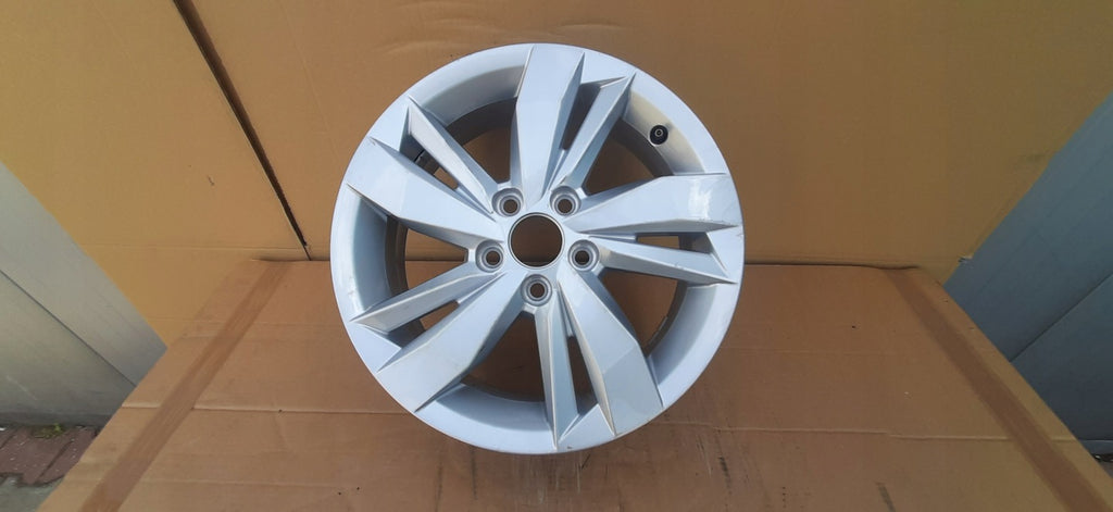 1x Alufelge 15 Zoll 5.5" 5x100 40ET 2G0601025N VW Polo Rim Wheel