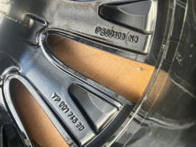 Laden Sie das Bild in den Galerie-Viewer, 1x Alufelge 19 Zoll 7.0" 5x108 38ET Glanz Schwarz YP00174580 Opel Grandland FEL7548203754iv