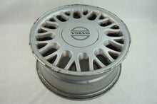 Load image into Gallery viewer, 1x Alufelge 15 Zoll 6.5&quot; 5x108 9134053 Volvo Rim Wheel