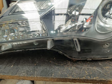 Laden Sie das Bild in den Galerie-Viewer, Frontscheinwerfer Toyota 81170-42540 Links Scheinwerfer Headlight SCH1374432102xn
