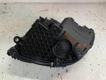Load image into Gallery viewer, Frontscheinwerfer Mercedes-Benz W206 A2069066204 LED Rechts Headlight SCH9502938936vq