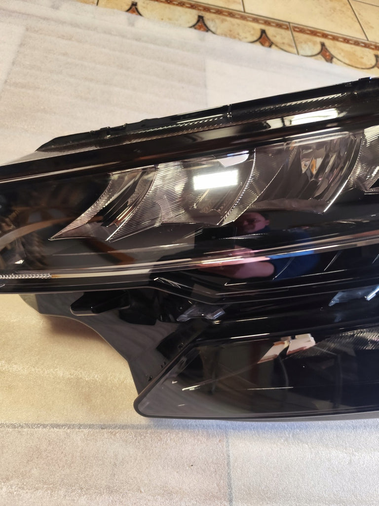 Frontscheinwerfer Skoda Karoq 57B941009 LED Links Scheinwerfer Headlight SCH5110304578hl