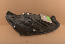 Laden Sie das Bild in den Galerie-Viewer, Frontscheinwerfer Ford Focus JX7B-13E015-AE Links Scheinwerfer Headlight SCH3451909238ja