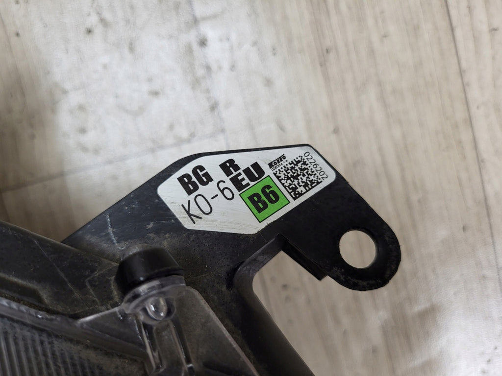 Frontscheinwerfer Toyota 4 Yaris Rechts Scheinwerfer Headlight SCH5637379363zm