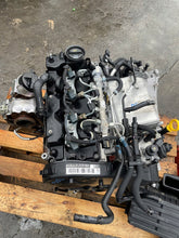 Laden Sie das Bild in den Galerie-Viewer, Motor Audi Seat Skoda VW DFG 2.0 TDI Diesel Engine Unkomplett
