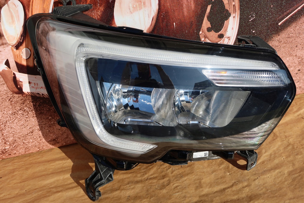 Frontscheinwerfer Renault Master III 260105567R LED Rechts Headlight