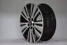 Laden Sie das Bild in den Galerie-Viewer, 4x Alufelge 18 Zoll 7.0&quot; 5x114.3 45ET Glanz Silber 52910-3W710 Kia Rim Wheel