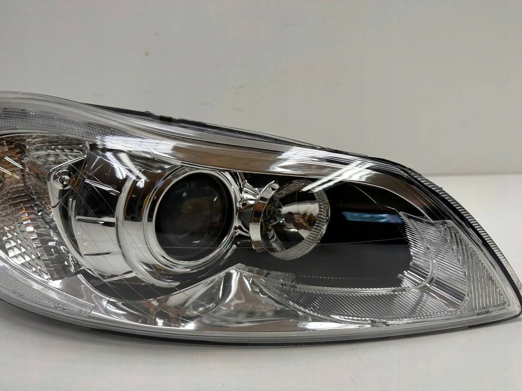 Frontscheinwerfer Volvo C30 301255282 81299800 Xenon Rechts Headlight