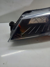 Laden Sie das Bild in den Galerie-Viewer, Frontscheinwerfer Skoda Superb III 3V1941015B LED Links Scheinwerfer Headlight SCH2502627007oj