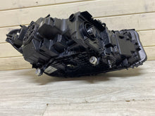 Load image into Gallery viewer, Frontscheinwerfer BMW 5 G31 G30 7439209 Links Scheinwerfer Headlight