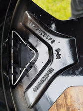Laden Sie das Bild in den Galerie-Viewer, 1x Alufelge 18 Zoll 8.0" 5x110 9843281680 Opel Rim Wheel FEL5167145790wr