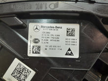Laden Sie das Bild in den Galerie-Viewer, Frontscheinwerfer Mercedes-Benz W177 A1779065704 A1779065804 Full LED Ein Satz SCH1005619140xw