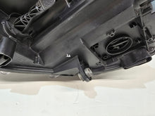 Load image into Gallery viewer, Frontscheinwerfer VW Transporter 7E5941016C Rechts Scheinwerfer Headlight