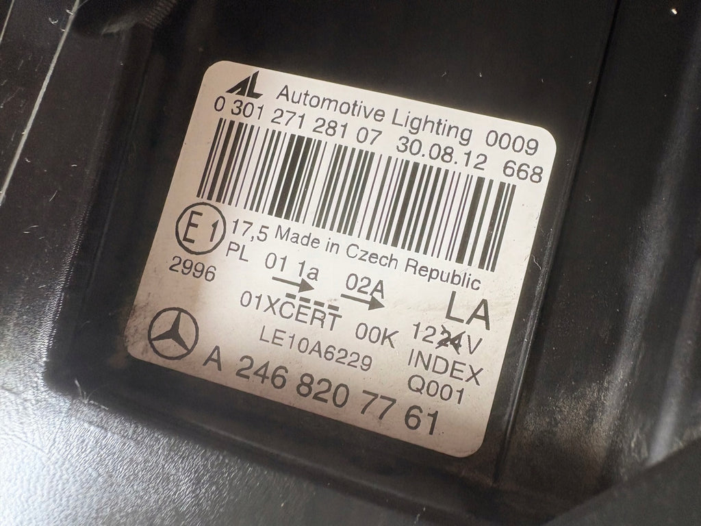 Frontscheinwerfer Mercedes-Benz W246 A2468207761 Links Scheinwerfer Headlight SCH4471315630qt