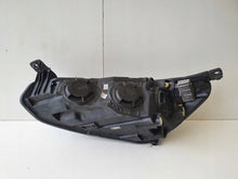 Load image into Gallery viewer, Frontscheinwerfer Ford Focus IV JX7B-13W029-AE Rechts Scheinwerfer Headlight