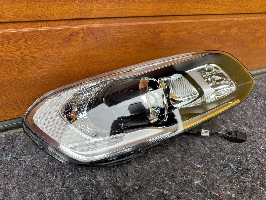 Frontscheinwerfer Volvo Xc60 I 31698809 Xenon Rechts Scheinwerfer Headlight SCH9850522032jy