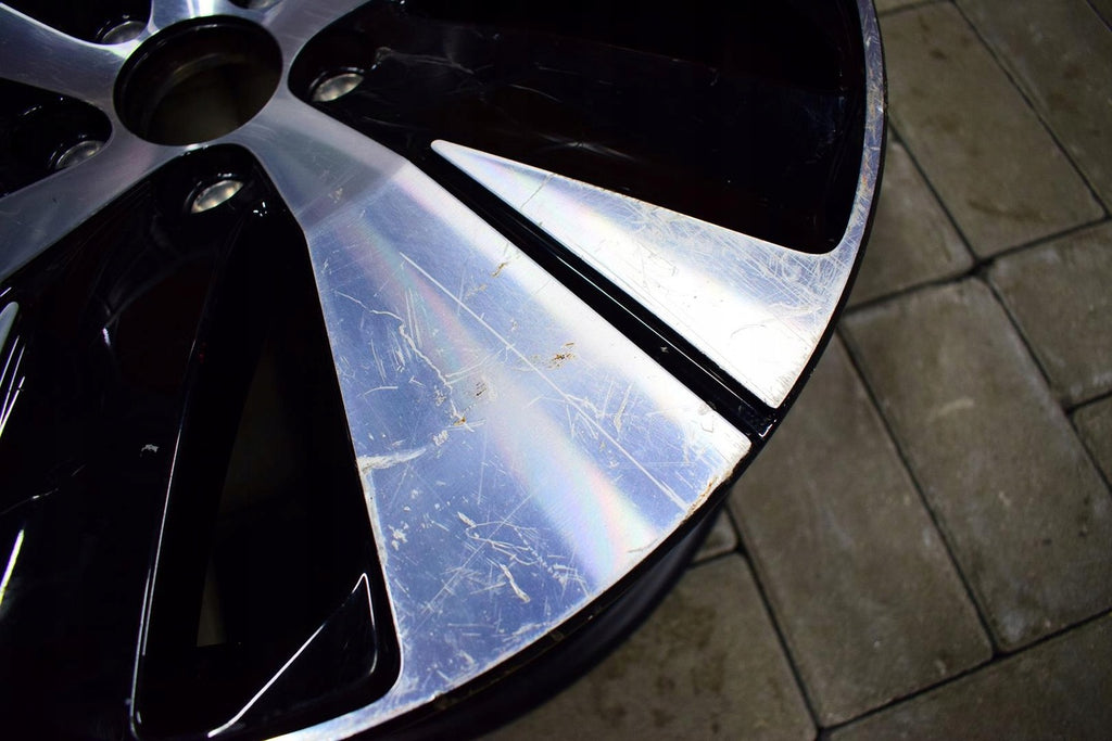 1x Alufelge 18 Zoll 7.5" 5x108 50,5ET Glanz Schwarz 31680403 Volvo Xc60 Xc40