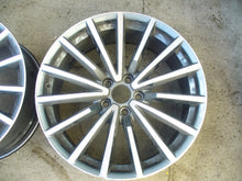 Laden Sie das Bild in den Galerie-Viewer, 1x Alufelge 19 Zoll 8.5" 5x112 32ET Glanz Schwarz Audi Rim Wheel FEL1924307865rz