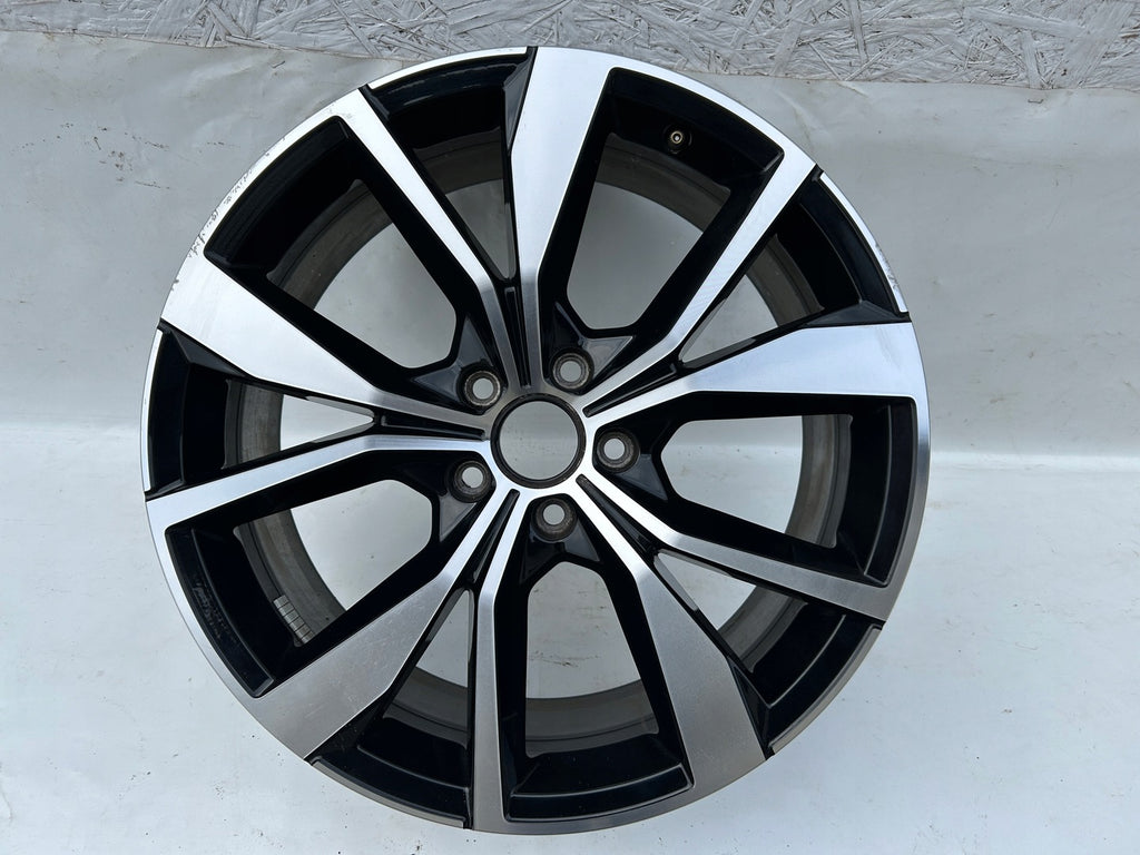 1x Alufelge 19 Zoll 8.0" 5x112 47ET 2GA601025AK VW T-Roc Rim Wheel