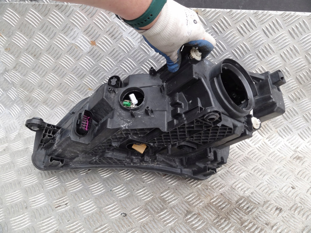 Frontscheinwerfer Skoda Superb III 3V1941016B Xenon Rechts Headlight SCH9485240689xv