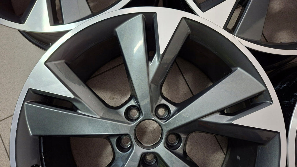 4x Alufelge 20 Zoll 8.0" 5x112 45ET Glanz Graphit 89A601025E Audi E-Tron Mg FEL2144492833by