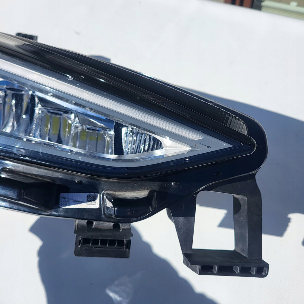 Frontscheinwerfer Cupra Born 10F941774 Rechts Scheinwerfer Headlight SCH8669506005an