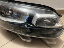 Laden Sie das Bild in den Galerie-Viewer, Frontscheinwerfer Citroën Jumpy Vivaro C 9808567680 Rechts Headlight SCH9568121426lf