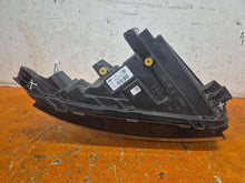 Laden Sie das Bild in den Galerie-Viewer, Frontscheinwerfer Ford Transit Courier 25370-R2X6-13E014AF Rechts Headlight SCH3900016360rw