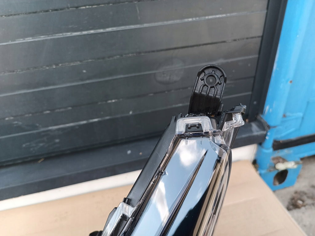 Frontscheinwerfer Toyota Corolla 81150-02S70 LED Ein Stück (Rechts oder Links)