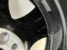 Load image into Gallery viewer, 1x Alufelge 18 Zoll 9.0" 5x112 A2134015300 Mercedes-Benz Rim Wheel FEL9580918002xt