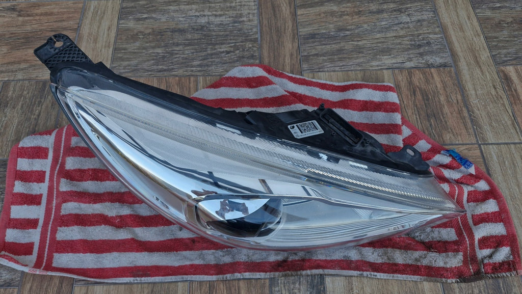 Frontscheinwerfer Ford Focus III F1EB-13D154-AB Xenon Rechts Headlight SCH1468133969ny