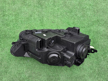 Laden Sie das Bild in den Galerie-Viewer, Frontscheinwerfer Citroën C4 Cactus 9821349780 Links Scheinwerfer Headlight