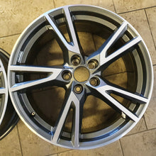 Load image into Gallery viewer, 1x Alufelge 19 Zoll 8.0&quot; 5x112 39ET Glanz 80A601025R Audi Rim Wheel