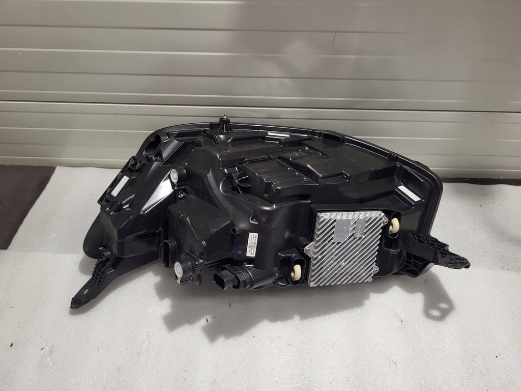 Frontscheinwerfer VW Transporter S741-13E017 Rechts Scheinwerfer Headlight SCH3271890224rx