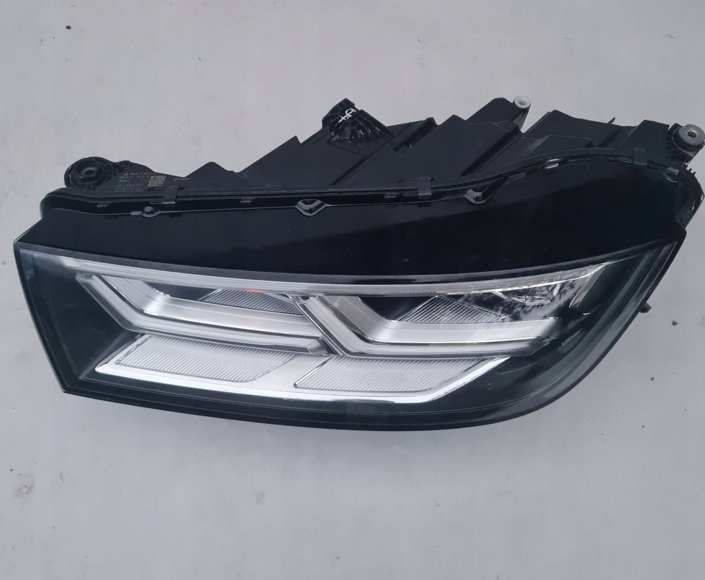 Frontscheinwerfer Audi Q5 80A941033 Links Scheinwerfer Headlight