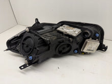 Laden Sie das Bild in den Galerie-Viewer, Frontscheinwerfer Jaguar Xe X760 GX7313W029DE Xenon Rechts Headlight SCH6203194945cs