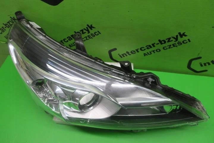 Frontscheinwerfer Toyota Verso 81110-0F161-00 Rechts Scheinwerfer Headlight SCH2140916440rx