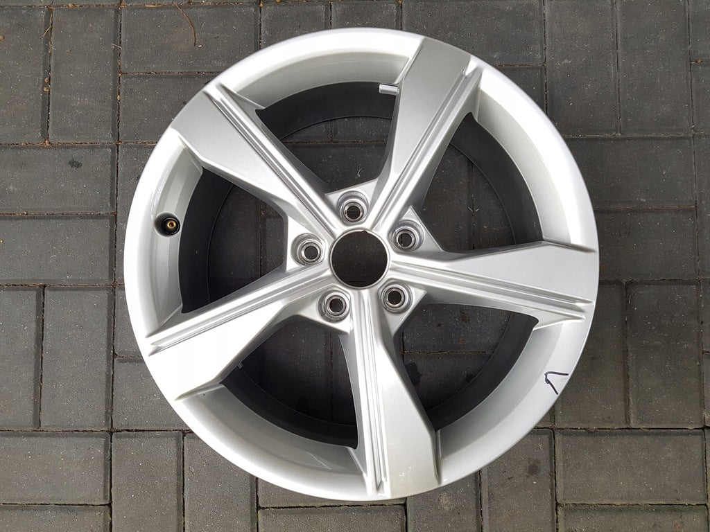 1x Alufelge 17 Zoll 7.5" 5x112 38ET Glanz Silber 8W0601025EH Audi A4 B9 FEL7354199605gz