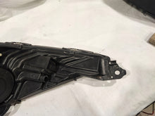 Load image into Gallery viewer, Frontscheinwerfer Peugeot 5008 9682519180 89903106 Links Scheinwerfer Headlight SCH9172778188lf