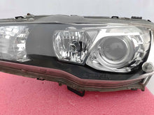 Laden Sie das Bild in den Galerie-Viewer, Frontscheinwerfer Mitsubishi Outlander II Xenon Links Scheinwerfer Headlight