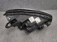 Laden Sie das Bild in den Galerie-Viewer, Frontscheinwerfer Mercedes-Benz X156 A1569062300 Links Scheinwerfer Headlight SCH7561785605nx